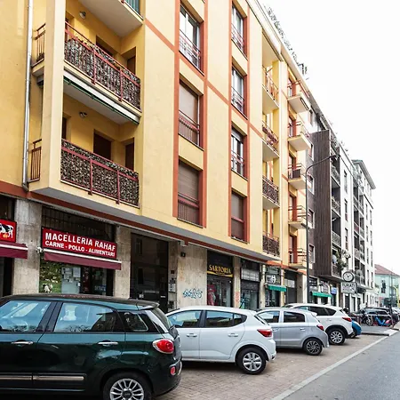 Guesthost - Istria M5 & Zara Comfy דירה מילאנו